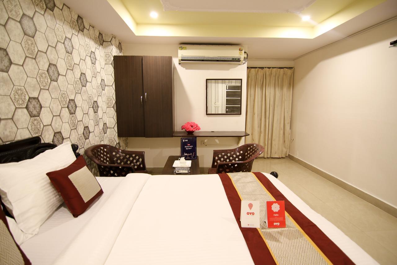 Oyo 9207 Chakri Guest House Вишакхапатнам Экстерьер фото